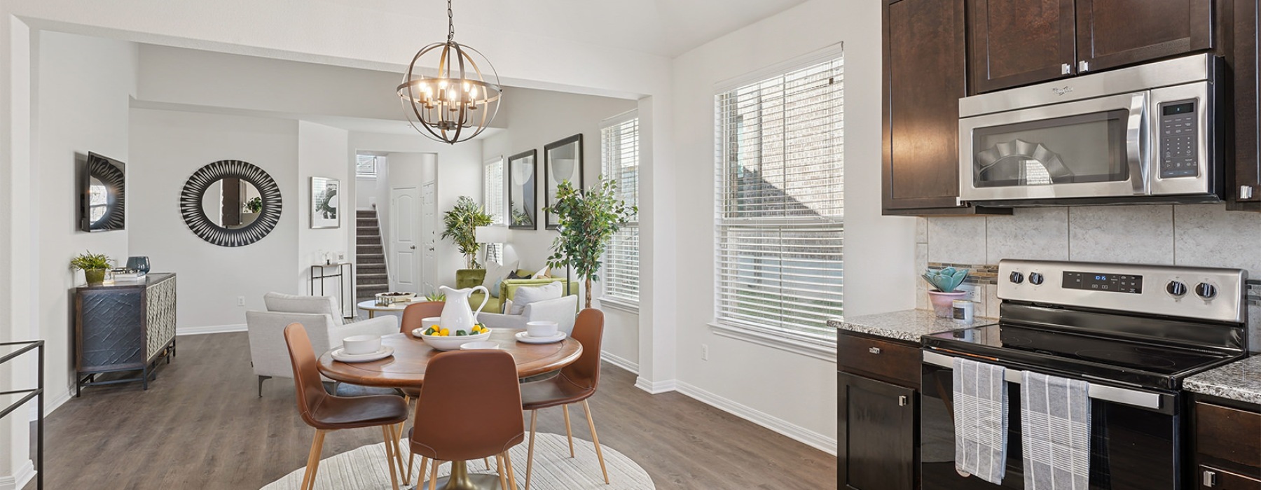 Open Living Area